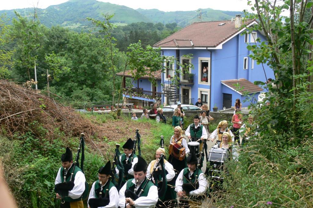 La Casona De Cardes Cangas de Onís Exterior foto